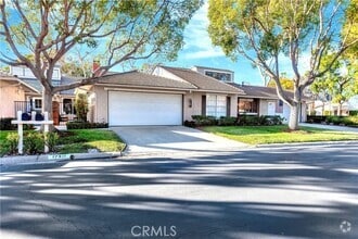 Building Photo - 17311 Peach