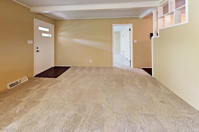 Building Photo - 2519 Arnold Dr