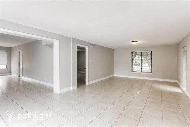 Foto del edificio - 342 NW 47th Ave, Plantation, FL 33317