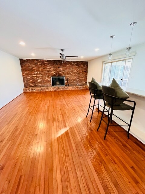 Foto del edificio - 387 Cove Island Way NE