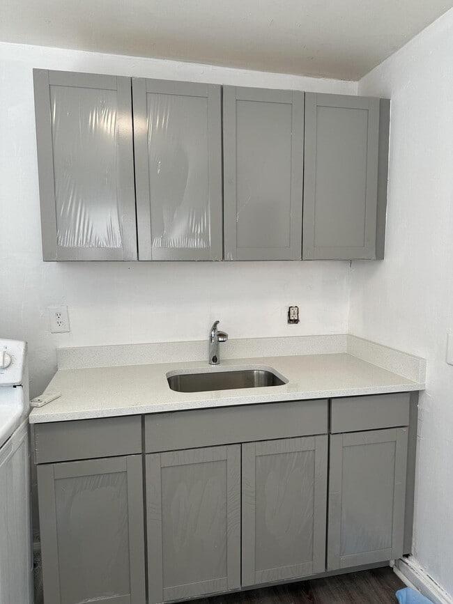 Foto del edificio - 815 4th St