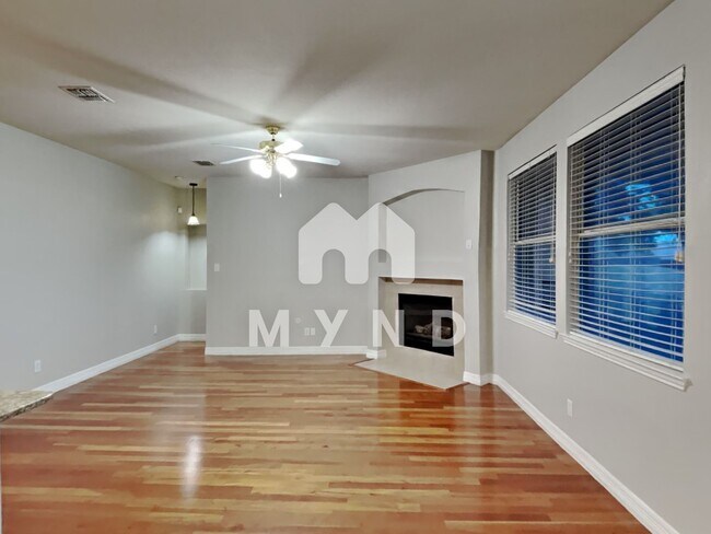 Foto del edificio - 10405 Augusta Ln