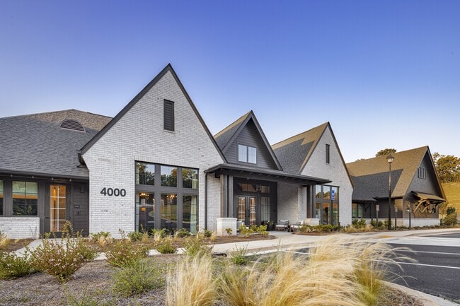 Building Photo - Folksong
