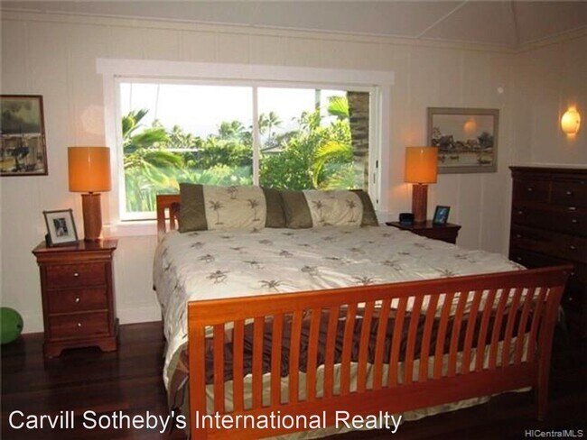 Building Photo - 4 br, 3 bath House - 810 F N Kalaheo Ave.