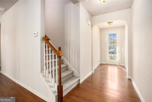 Foto del edificio - 2426 Bellyard Dr