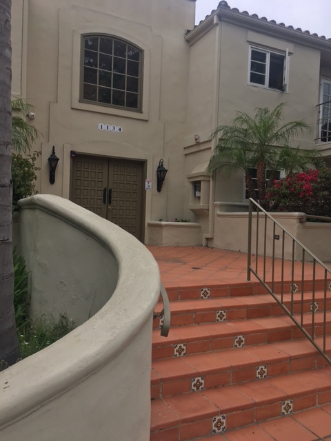 front - 1134 26th St