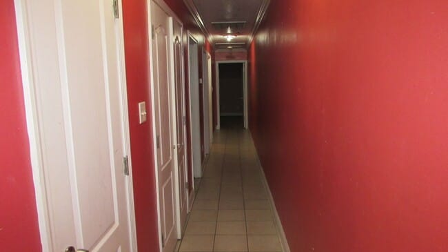 Foto del edificio - 3 BEDROOM DUPLEX