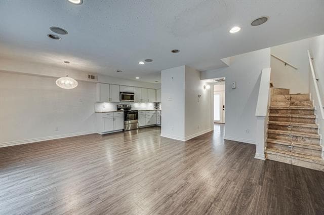 Foto del edificio - 2722 Knight St