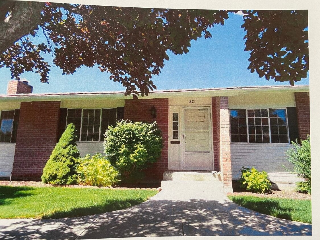 821 Linden Dr Unit 821, Idaho Falls, ID 83401 Condo for Rent in Idaho