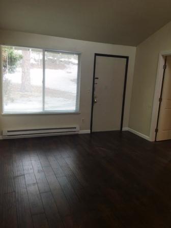 Building Photo - Cute Condo in Burning Tree Village