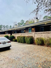 Building Photo - 7108 Cross Tie Dr