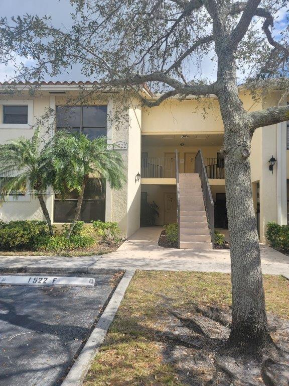 Building Photo - 1522 Lake Crystal Dr