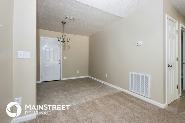 Foto del edificio - 7975 Trinity Park Dr