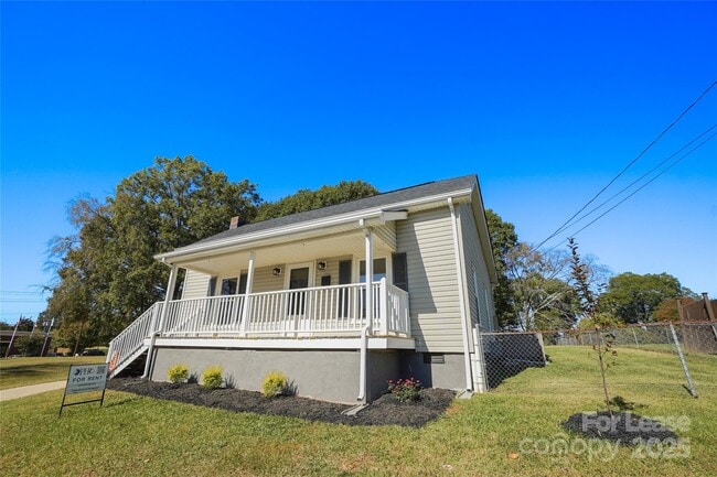 Building Photo - 107 Ervin St