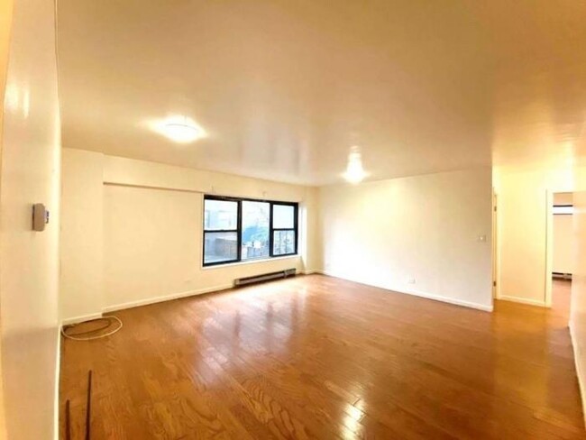 Foto del edificio - 3 bedroom in New York NY 10027