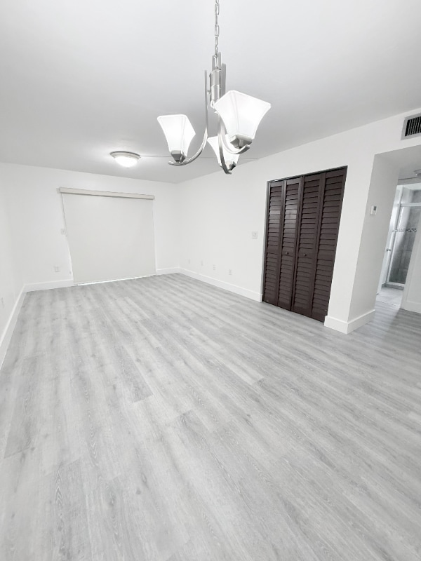 Building Photo - 145 SW 30th Ct