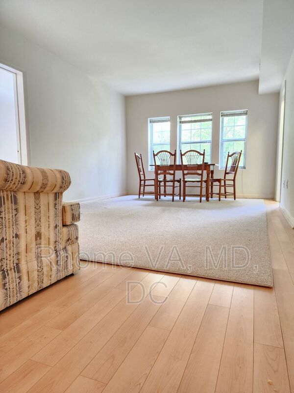 Foto del edificio - 1801 Queens Ln