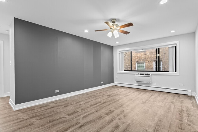 Building Photo - 6029 N Winthrop Ave