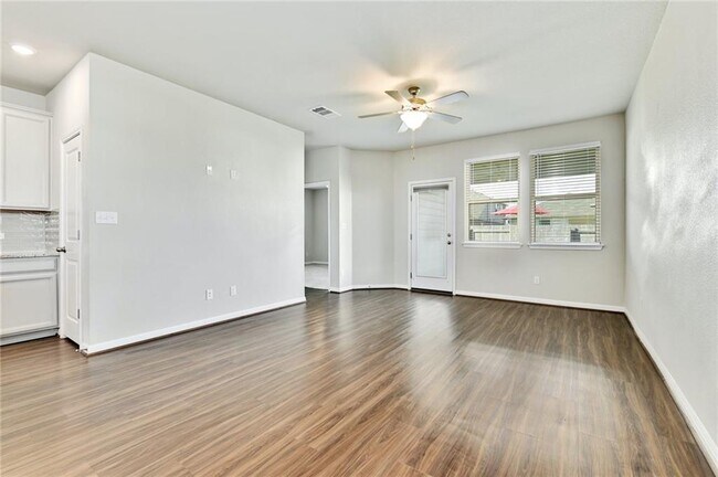 Building Photo - 125 Otella St