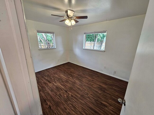 Building Photo - 2728 SW 65th St