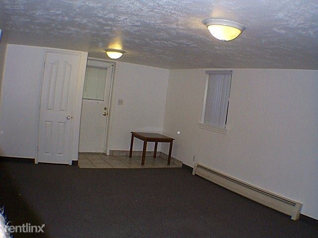 Foto del edificio - 2 br, 1 bath Apartment - 5212 S 2200 W