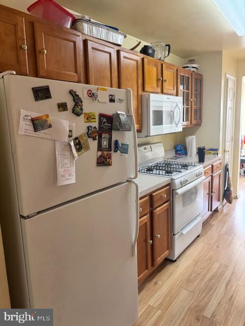 Building Photo - 6520 Lake Park Dr