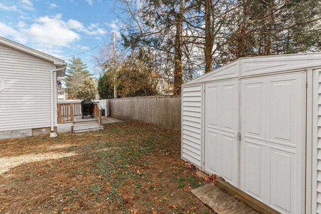 Foto del edificio - 36 Kulig St