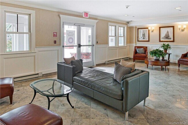 Foto del edificio - 225 Stanley Ave