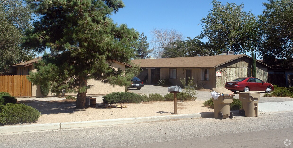 16460 Olive St, Hesperia, CA 92345 Apartments in Hesperia, CA