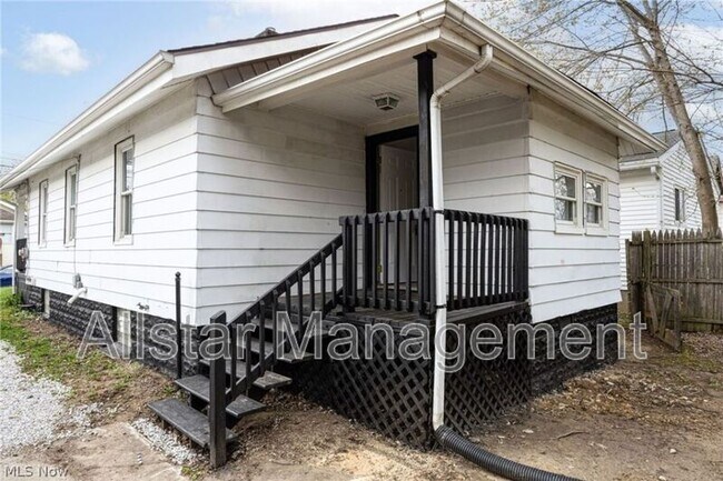 Foto del edificio - 961 Wyley Ave