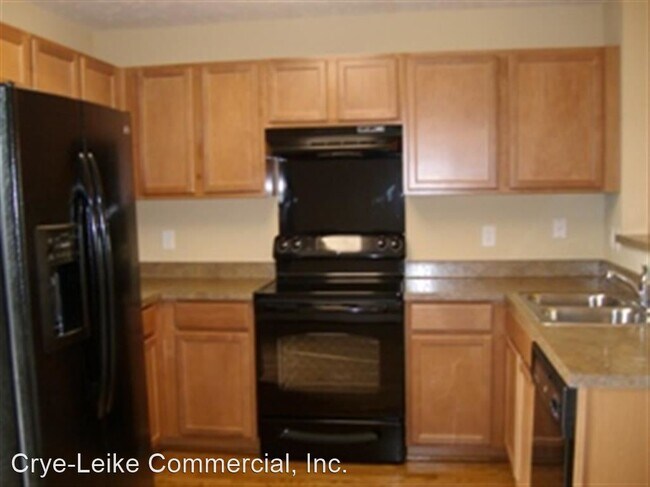 Building Photo - 2 br, 2.5 bath House - 573 Bradburn Village