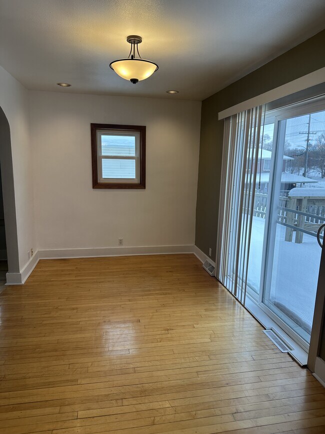 Foto del edificio - 222 Pine St