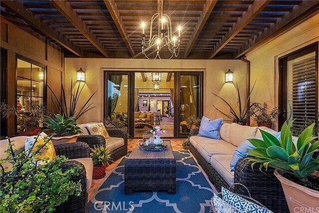 Building Photo - 9 Paniolo Rd