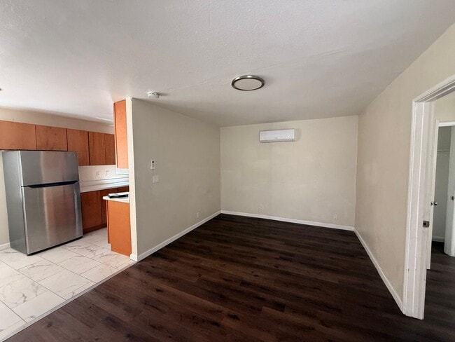 Photo - 2825 67th Ave Apartment