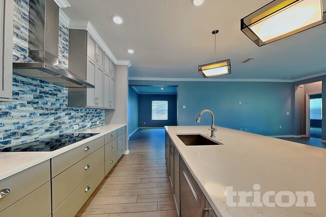 Building Photo - 5414 Gavella Cove