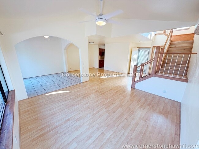 Foto del edificio - 95-235-235 Waioleka St