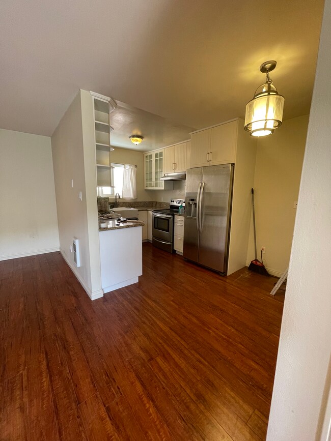 Foto del edificio - 209 N Lucia Ave