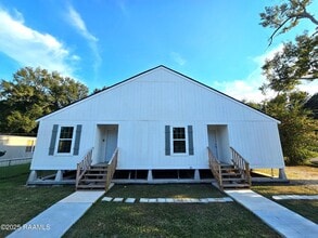 Building Photo - 210 D St