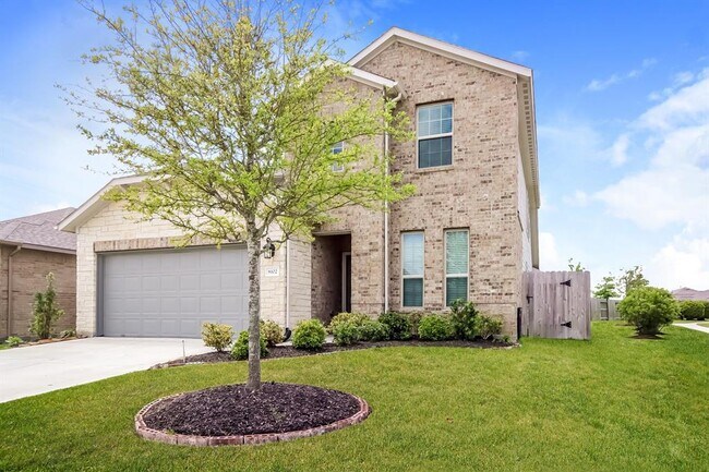 Foto del edificio - 8102 Cliffside Terrace Ct