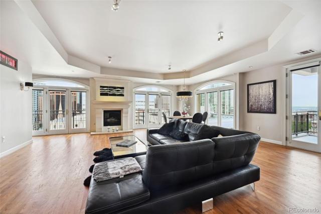 Building Photo - 2 bedroom in Denver CO 80203