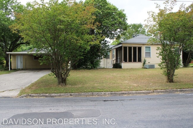 Building Photo - 3 br, 2 bath House - 168 Harmon