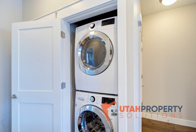 Foto del edificio - 10464 S Beetdigger Blvd