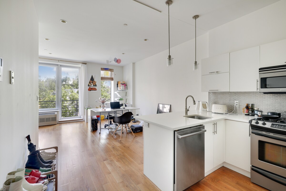 Foto principal - 582 Marcy Ave