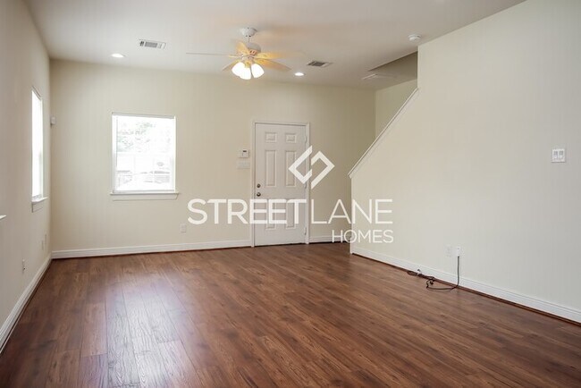 Foto del edificio - Charming 2 Bedroom in Houston!