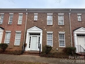 Building Photo - 121 Singleton Rd