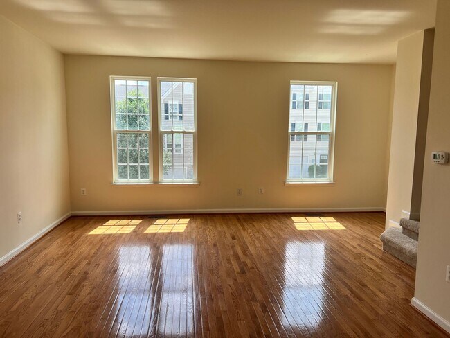 Foto del edificio - 2012 Elm Tree Ct