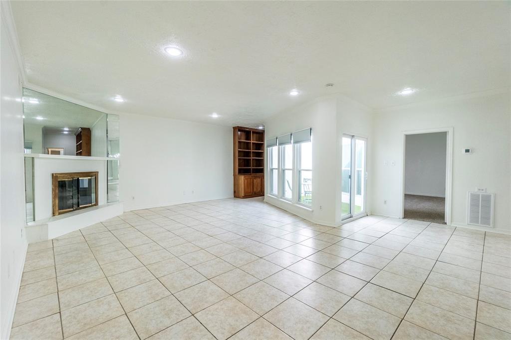 Primary Photo - 4026 Breakwood Dr