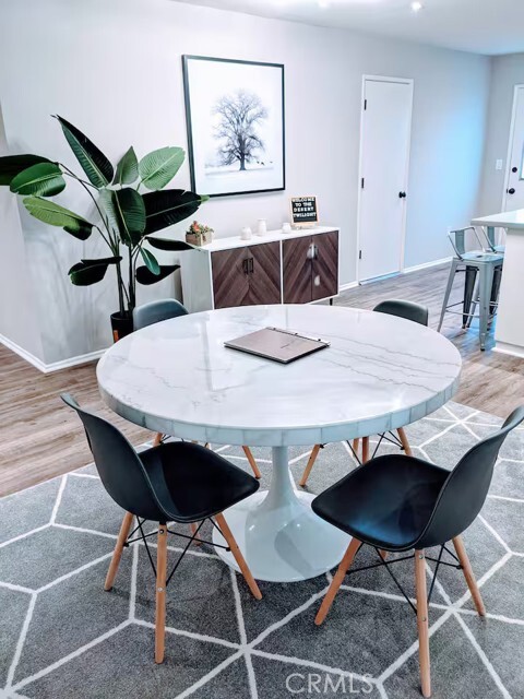 Building Photo - 6742 Conejo Ave