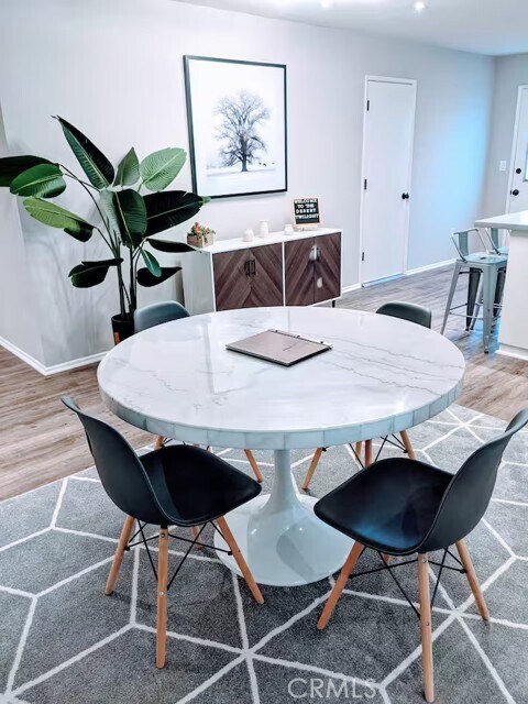 Foto del edificio - 6742 Conejo Ave