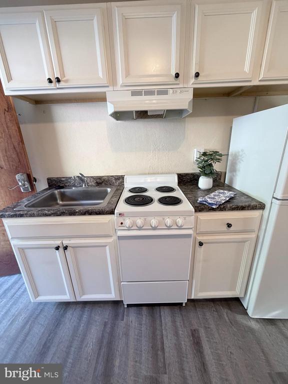 Foto del edificio - 268 Wilkes St